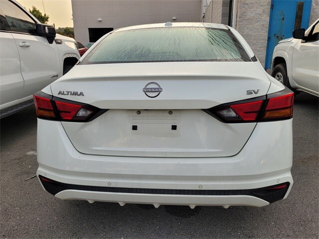 2023 Nissan Altima 2.5 SV photo 3