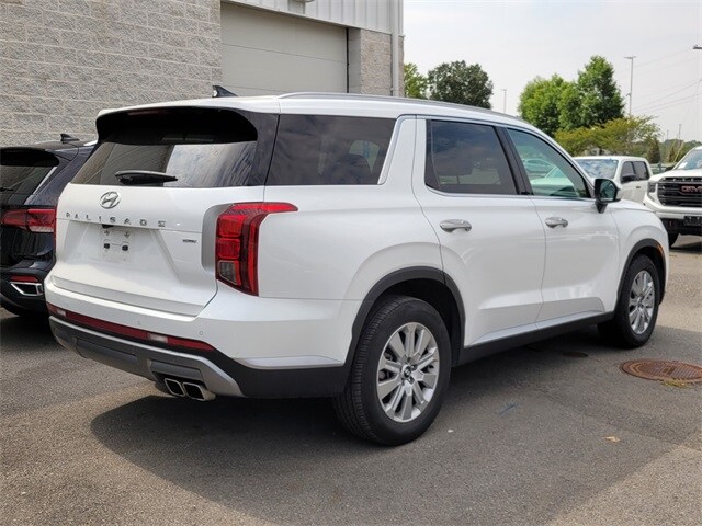 2025 Hyundai Palisade SEL photo 3