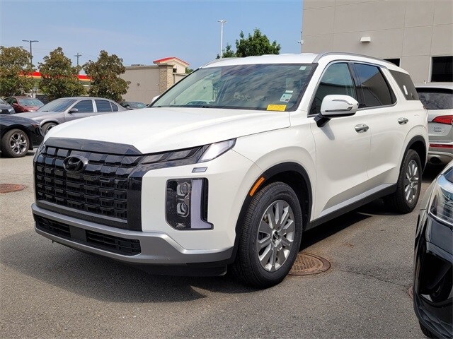 2025 Hyundai Palisade SEL photo 4