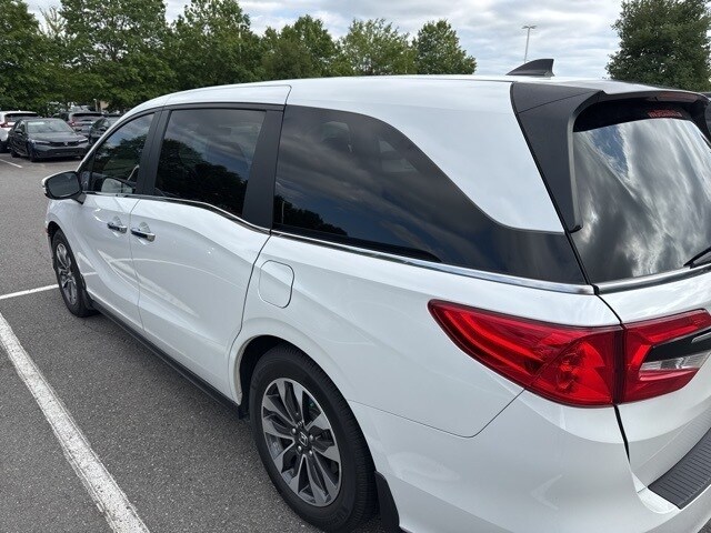 2021 Honda Odyssey EX-L photo 2