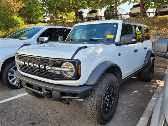 2024 Ford Bronco Wildtrak photo 2
