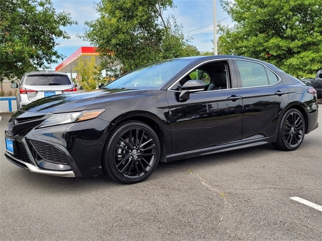 Used 2022 Toyota Camry XSE with VIN 4T1K61AK0NU018104 for sale in Little Rock, AR