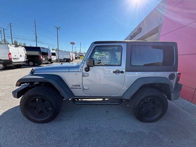 2015 Jeep Wrangler Sport photo 3