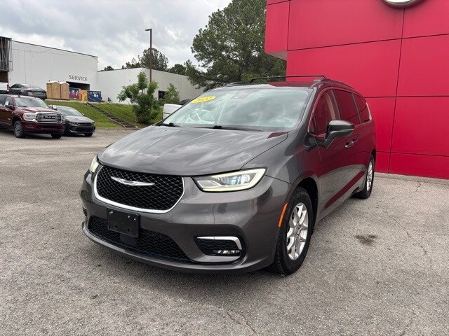 Used 2022 Chrysler Pacifica Touring L with VIN 2C4RC1BG8NR178296 for sale in Huntsville, AL