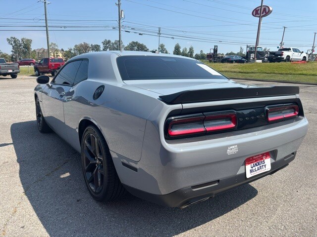 2022 Dodge Challenger R/T photo 2