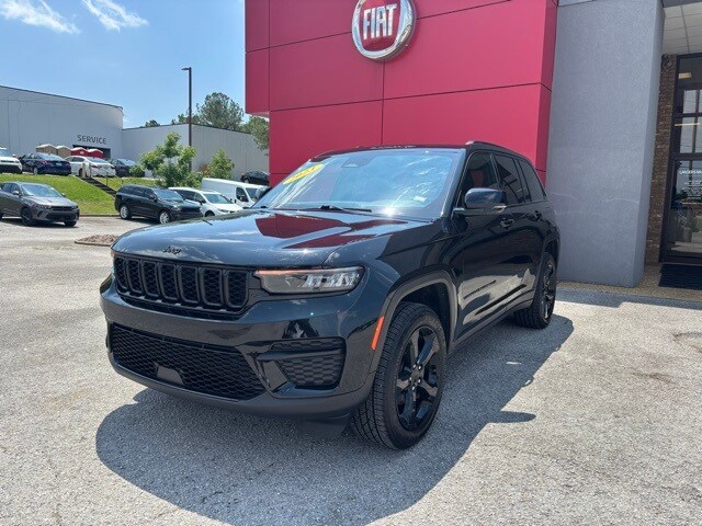 Used 2023 Jeep Grand Cherokee Altitude with VIN 1C4RJHAG7PC641038 for sale in Huntsville, AL