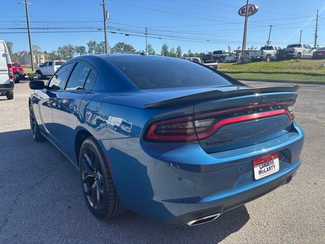 2022 Dodge Charger SXT photo 3