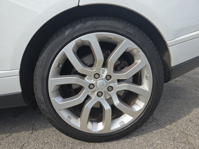 2019 Land Rover Range Rover SuperCharged HSE photo 4