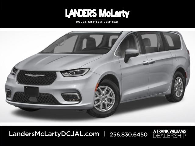 2024 Chrysler Pacifica Touring L's photo
