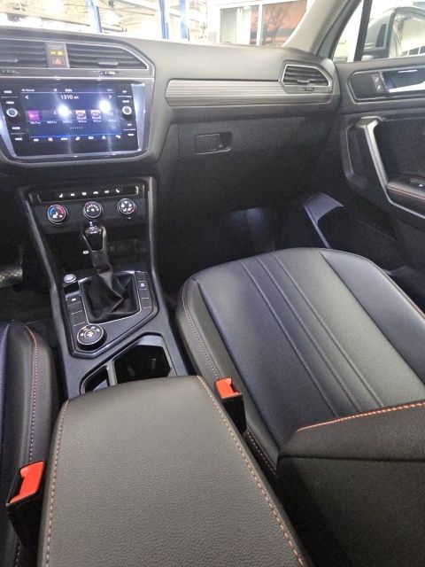 2024 Volkswagen Tiguan Wolfsburg Edition - Photo 29