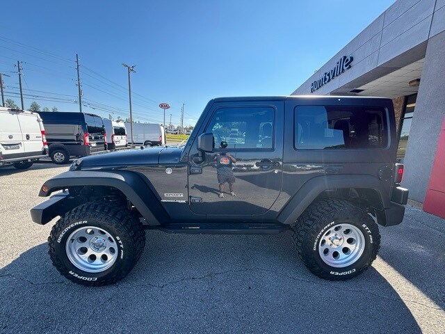 2018 Jeep Wrangler Sport photo 3