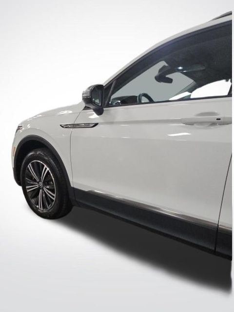 2024 Volkswagen Tiguan Wolfsburg Edition - Photo 50