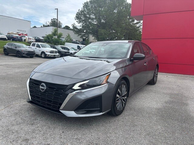 Used 2024 Nissan Altima SV with VIN 1N4BL4DV4RN322062 for sale in Huntsville, AL