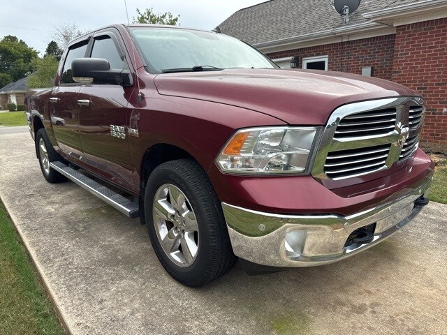 2017 Ram 1500 Big Horn photo 3