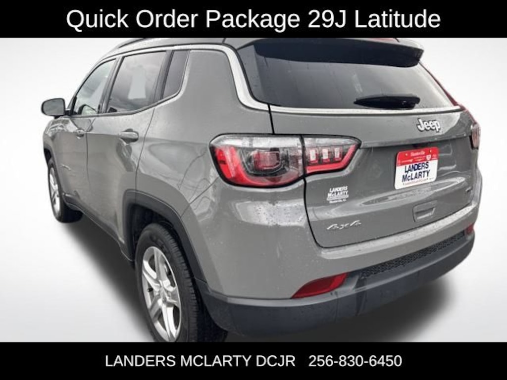 Used 2024 Jeep Compass Latitude SUV