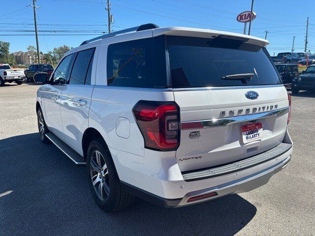 2023 Ford Expedition Limited photo 4