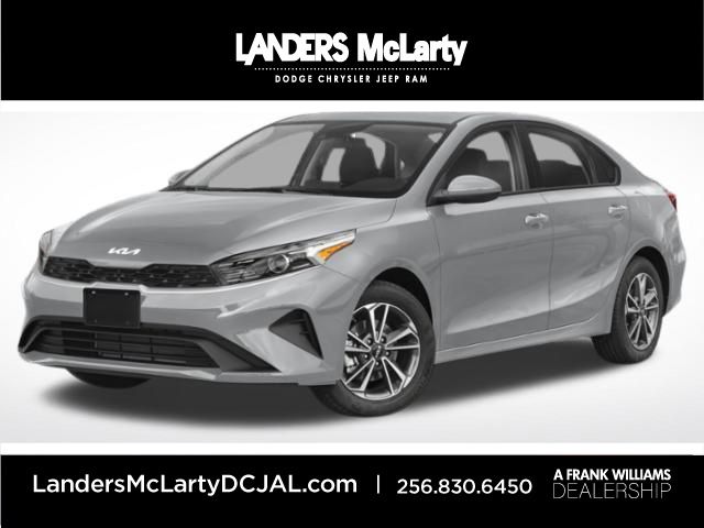 2023 Kia Forte LXS AT's photo