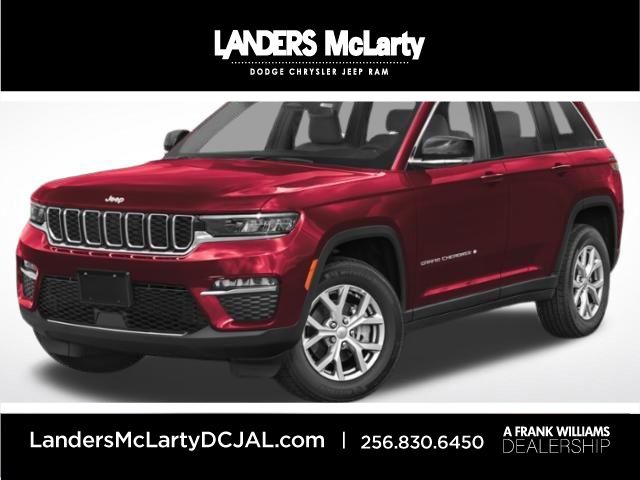 2025 Jeep Grand Cherokee Laredo's photo