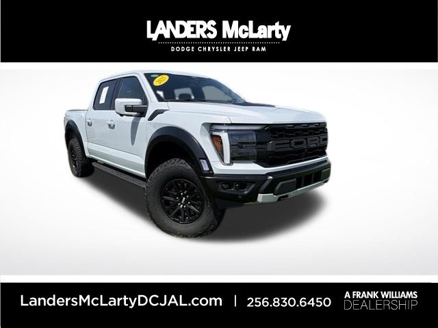 2022 Nissan Frontier S Crew Cab 4x4's photo