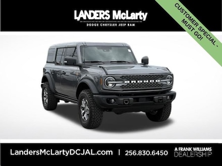 2025 Ford Bronco Badlands SUV