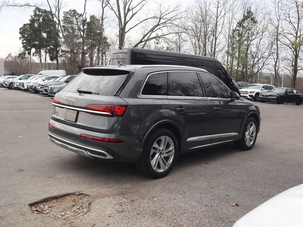 Used 2024 Audi Q7 45 Premium Plus SUV