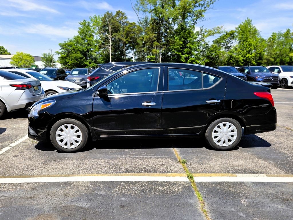 Used 2019 Nissan Versa 1.6 SV Sedan