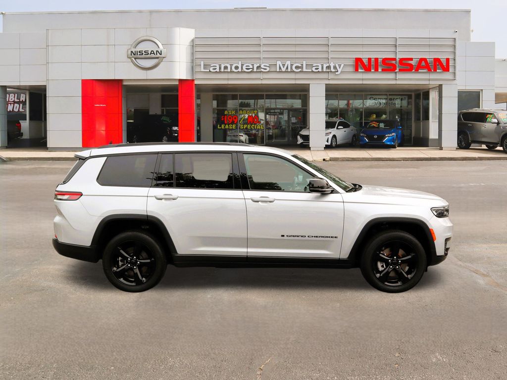 Used 2023 Jeep Grand Cherokee L Altitude with VIN 1C4RJKAG9P8865606 for sale in Huntsville, AL