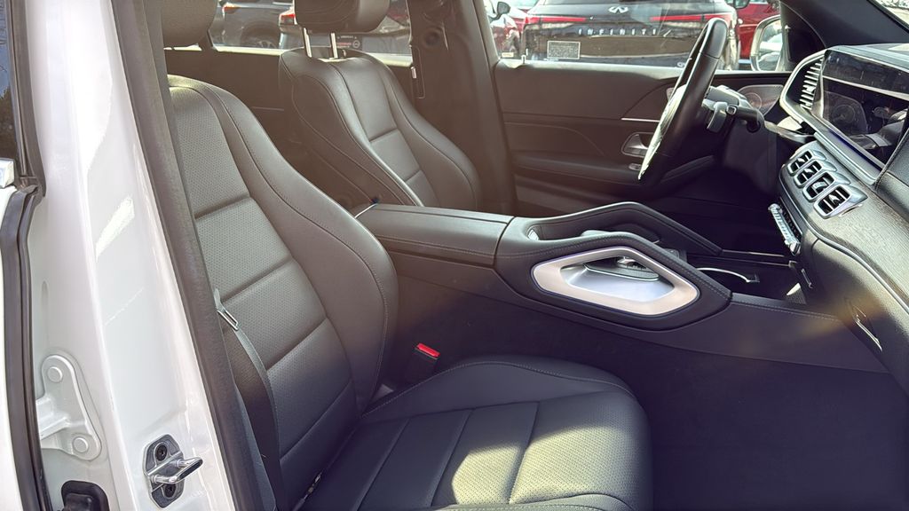 2024 Mercedes-Benz GLS Base - Photo 10