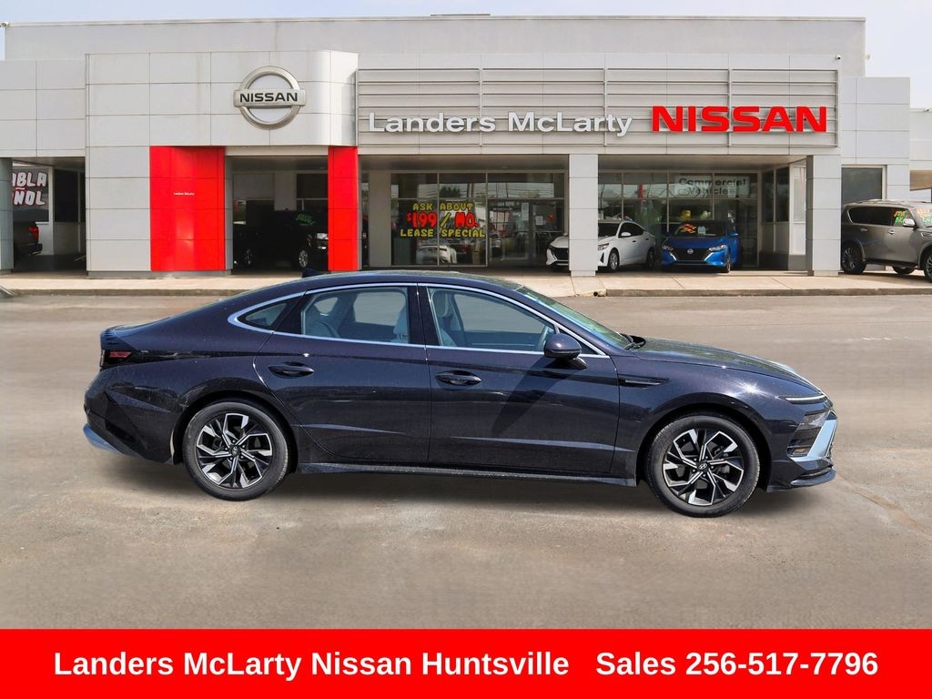 Used 2024 Hyundai Sonata SEL Sedan