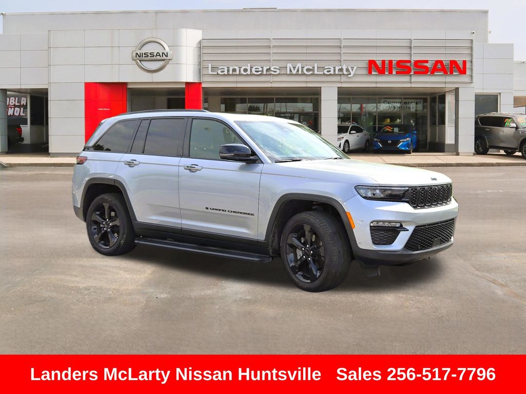 2024 Jeep Grand Cherokee Limited's photo