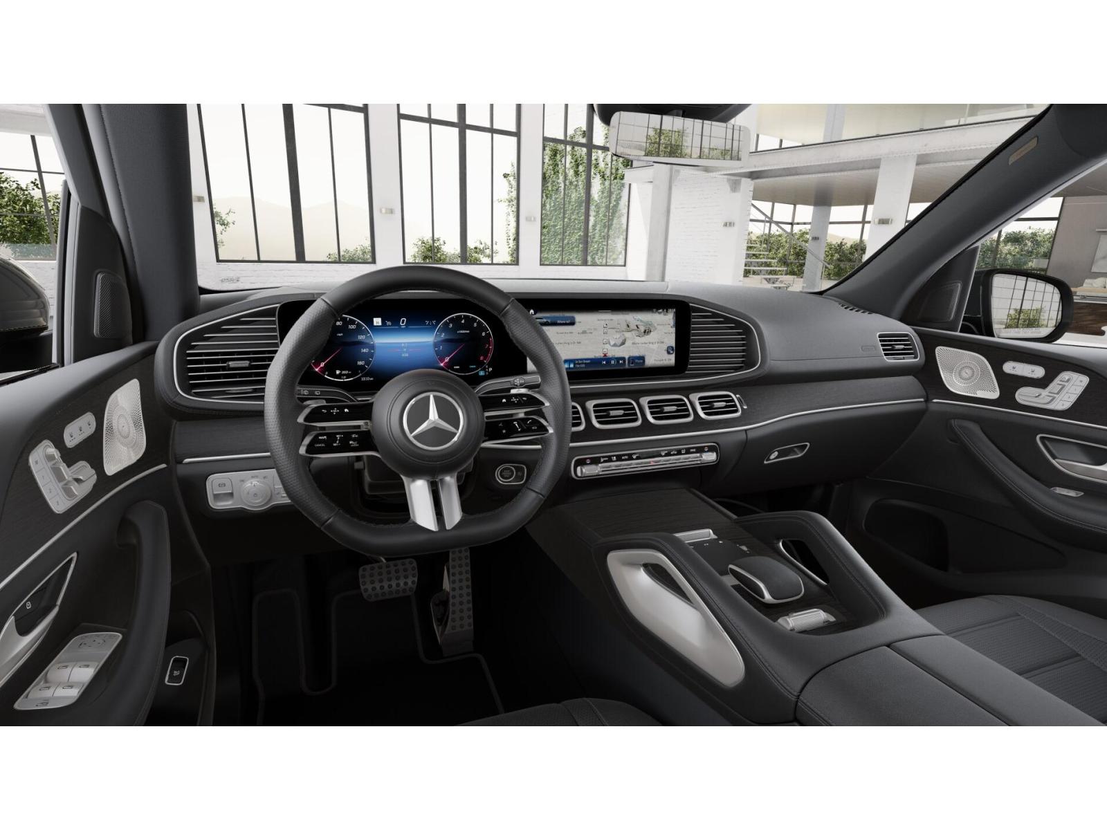 2026 Mercedes Benz GLS 450 4MATIC photo 3