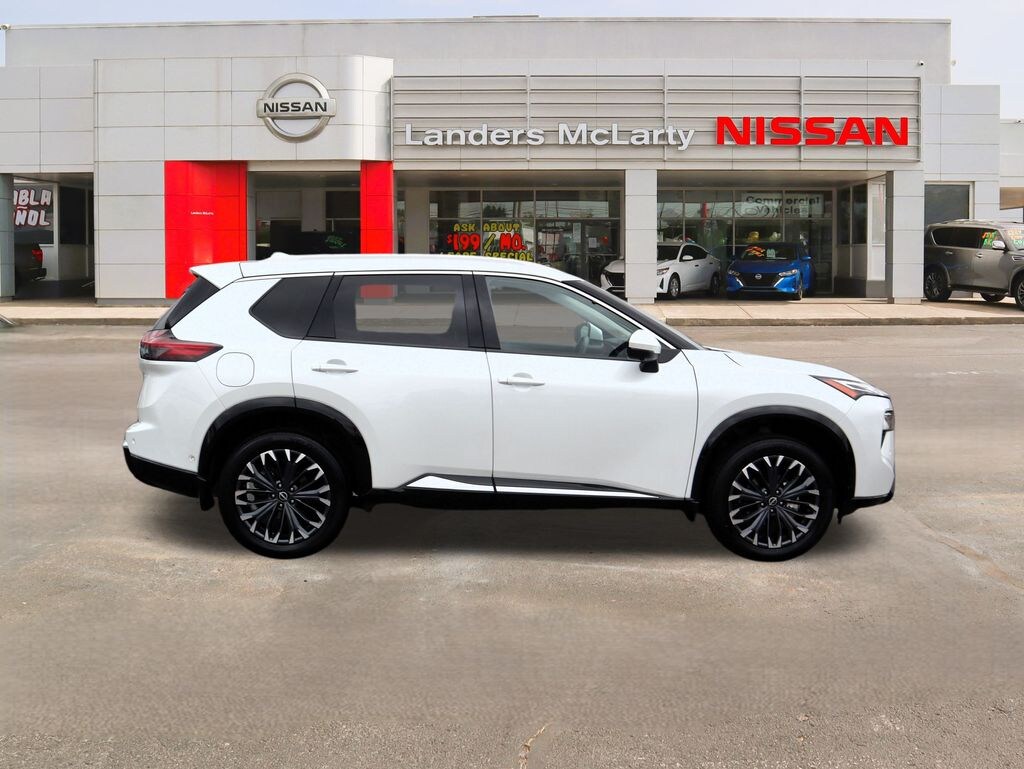 Used 2024 Nissan Rogue Platinum SUV