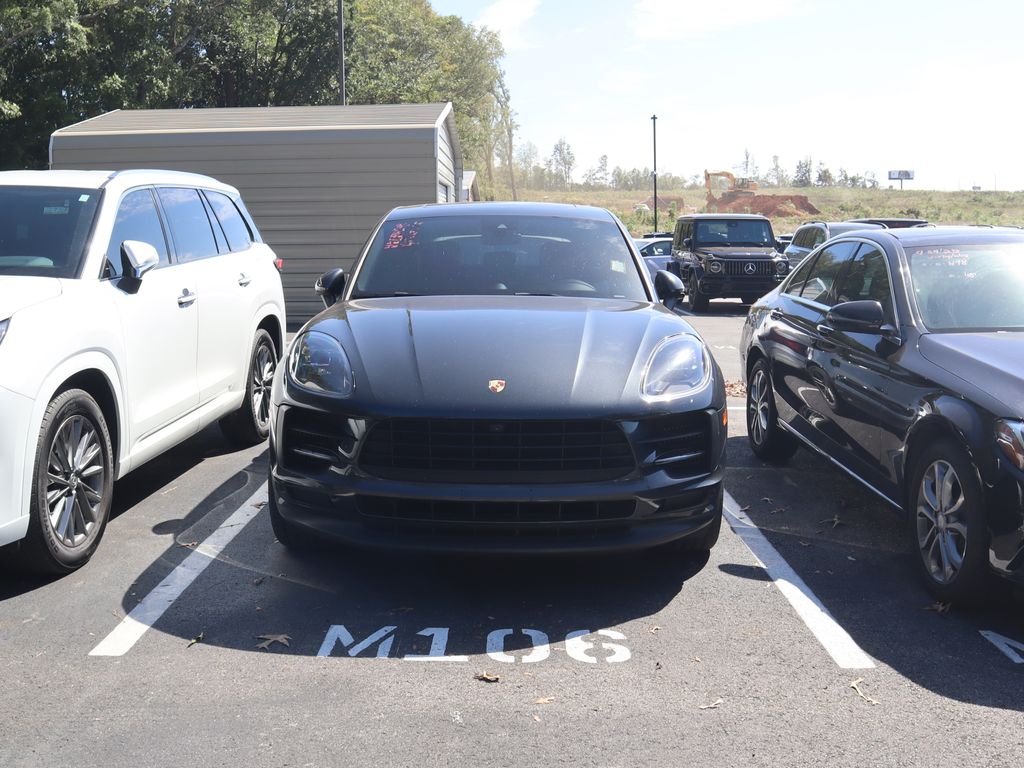 2020 Porsche Macan S photo 2