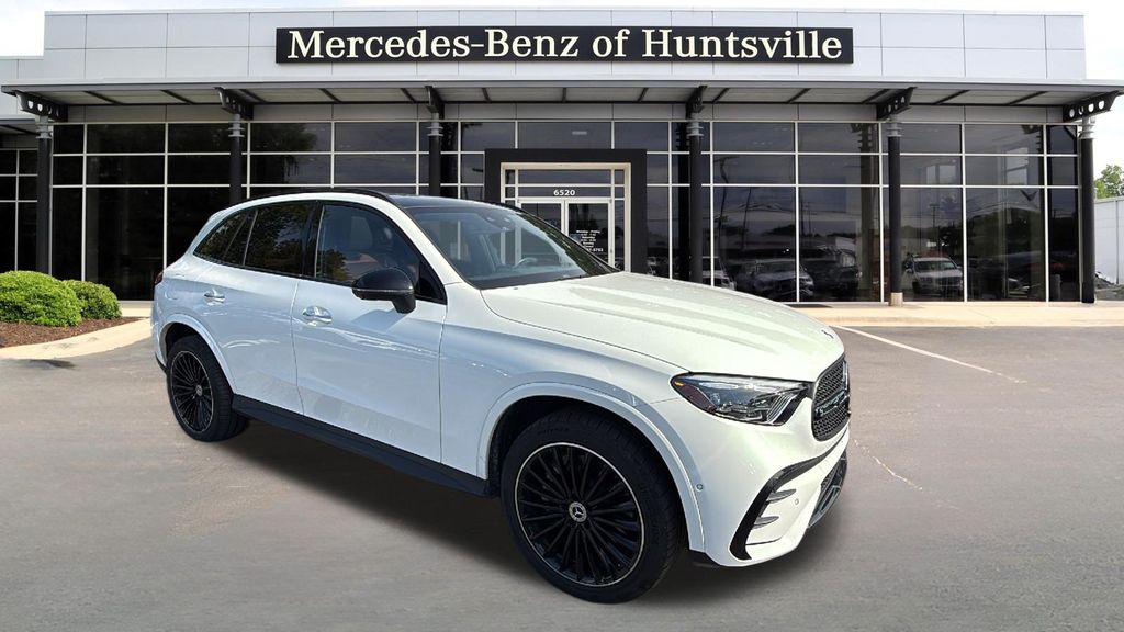 2023 Mercedes-Benz GLC GLC 300's photo