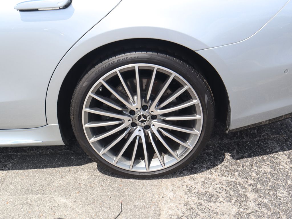 Image of 2023 Mercedes-Benz S-Class S 580 Sedan