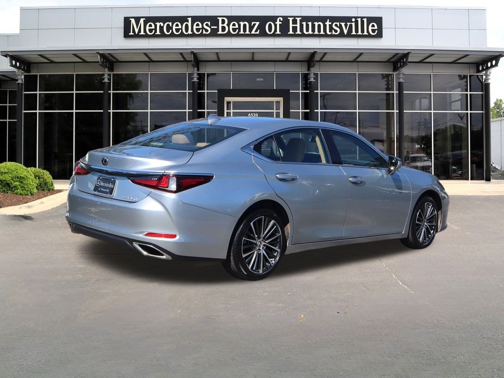 Used 2023 Lexus ES 350 Sedan