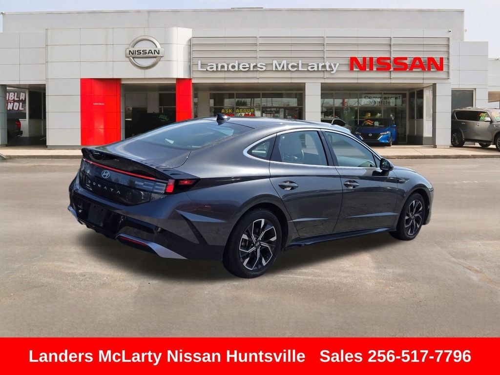 Used 2024 Hyundai Sonata SEL Sedan