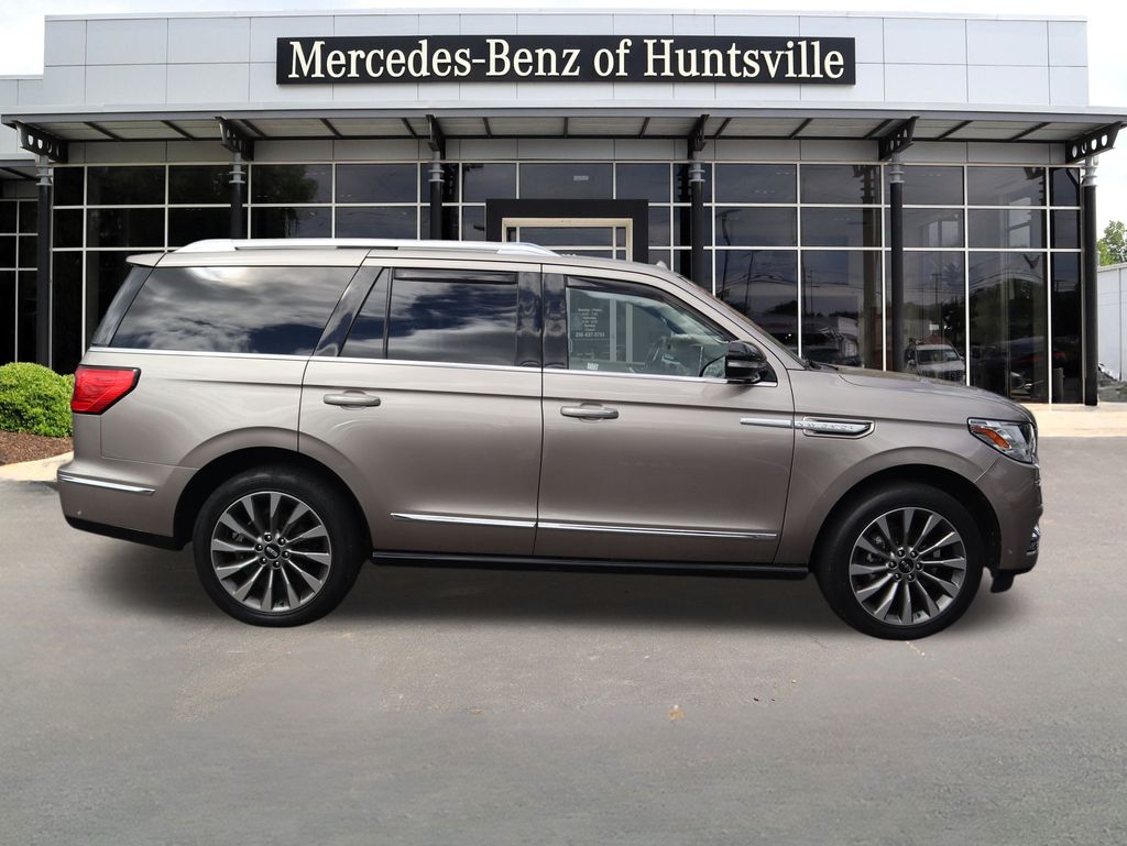 2020 Lincoln Navigator Reserve photo 2