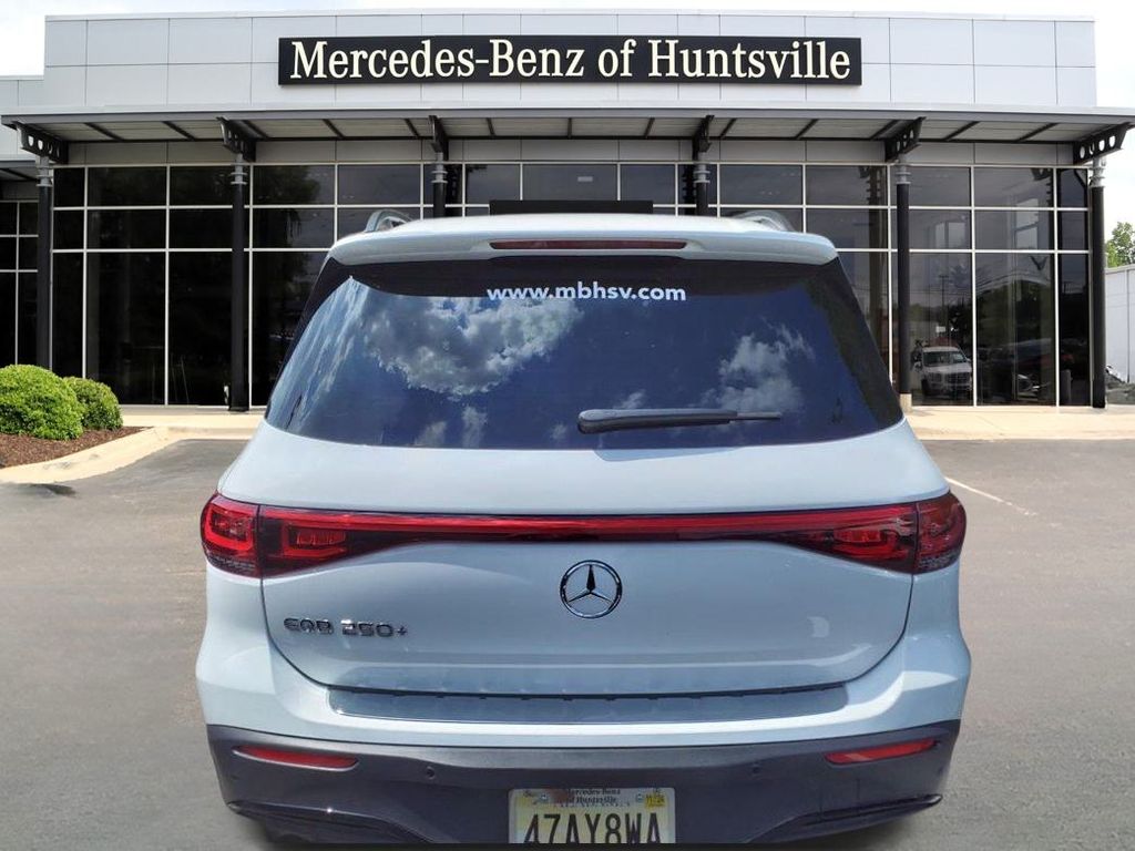 2023 Mercedes Benz EQB photo 4