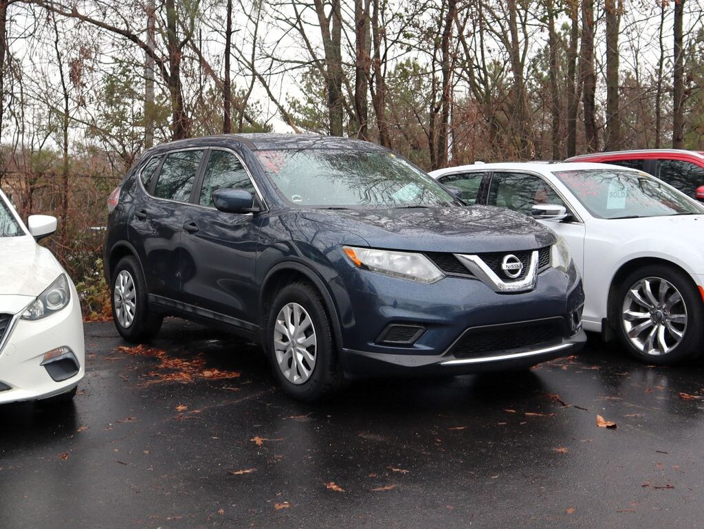Used 2016 Nissan Rogue S SUV