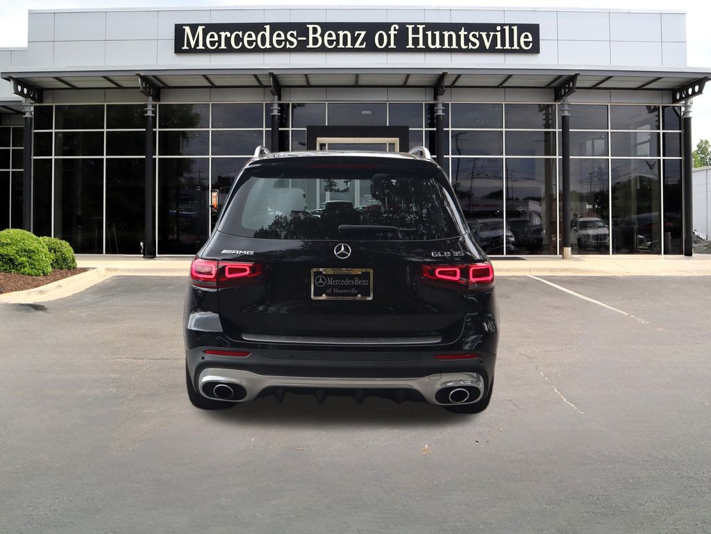 2022 Mercedes Benz GLB 35 AMG 4MATIC photo 3