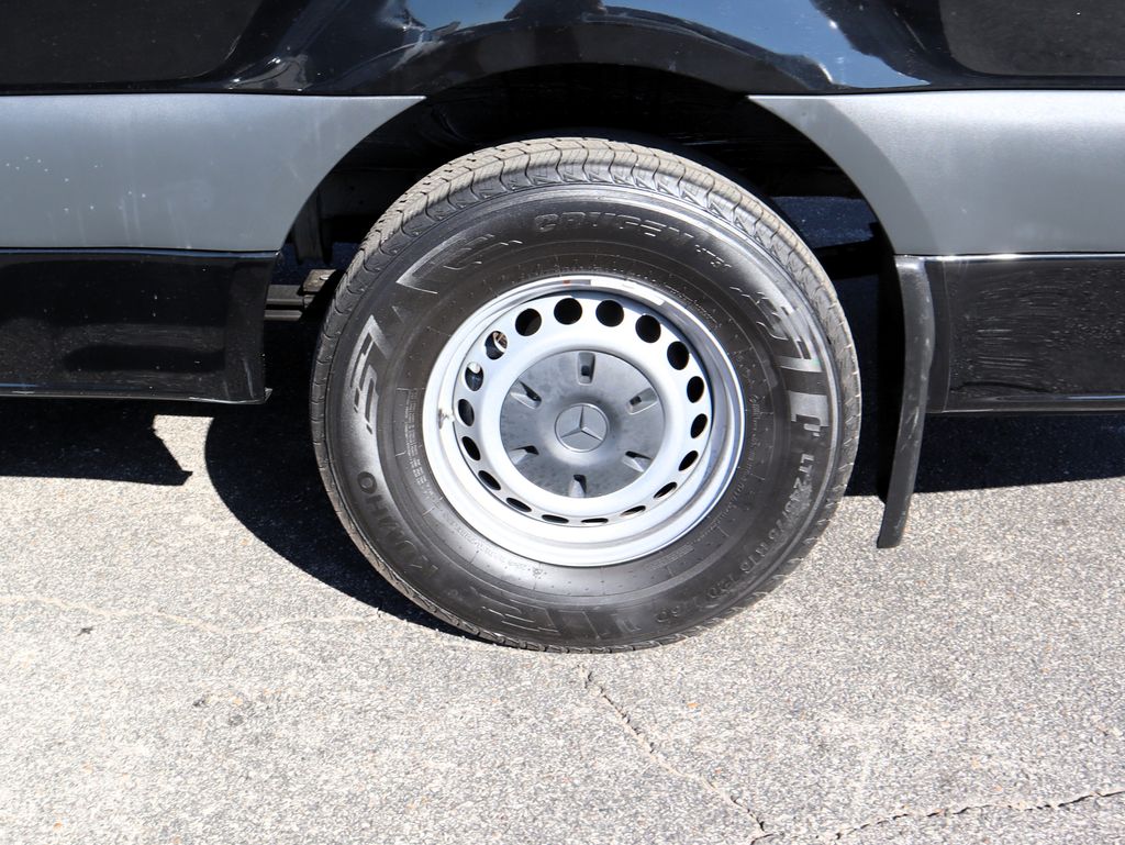 Image of 2025 Mercedes-Benz Sprinter 2500 Passenger 170 WB Minivan/Van