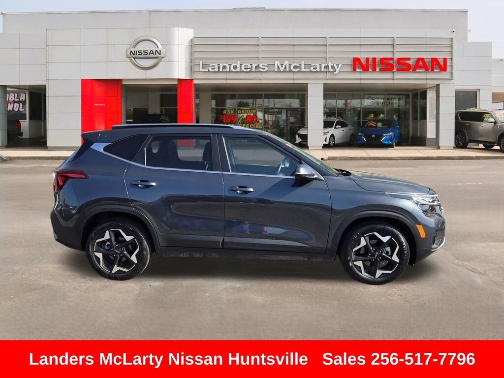 Used 2025 Kia Seltos EX SUV