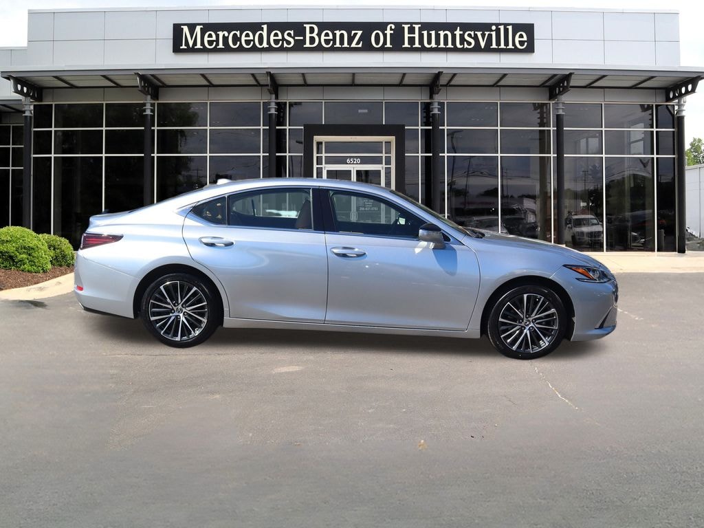 Used 2023 Lexus ES 350 Sedan