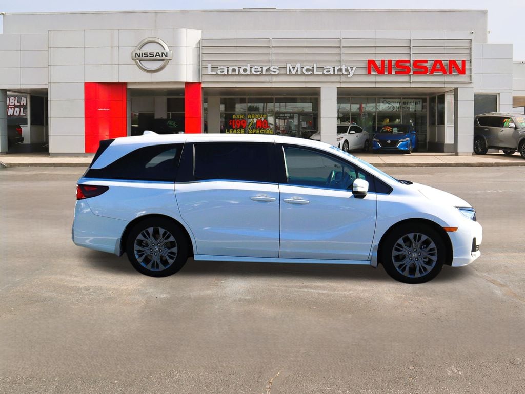 Used 2025 Honda Odyssey Touring Minivan/Van