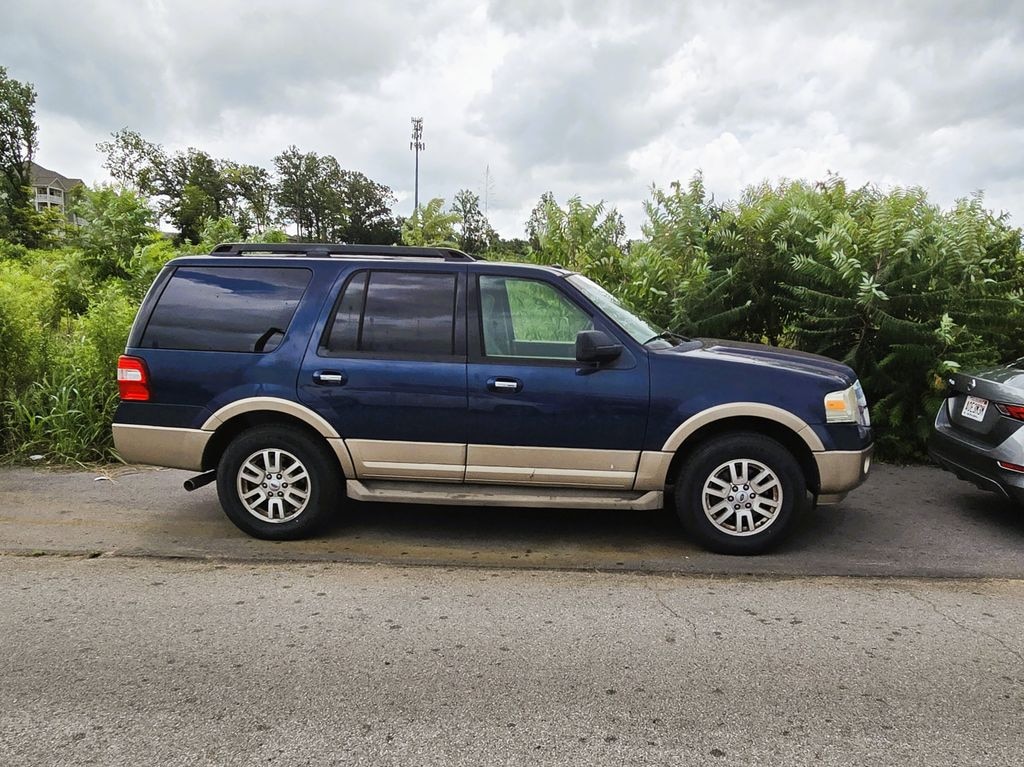 Used 2013 Ford Expedition XLT SUV