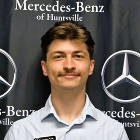 Staff member Andrew Purdy from ID_192a52f51658