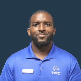 Staff member Dexter Scott from ID_192a52f51658