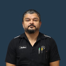 Staff member Andres Pena from ID_b2ef7d609bbb