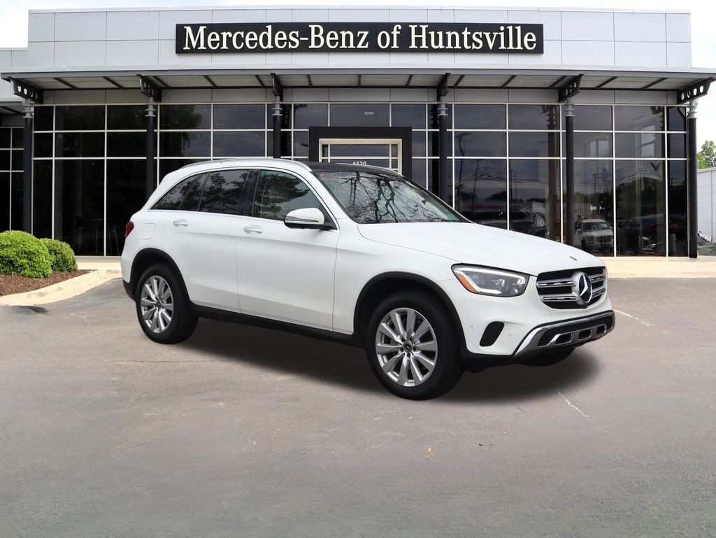 2020 Mercedes-Benz GLC GLC300's photo